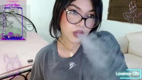 Snapshot of scarlette_mason_1 chatting on 10.18.25 KARLA online show from 10.18.25