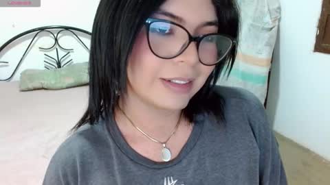 Snapshot of scarlette_mason_1 chatting on 12.03.25 KARLA online show from 12.03.25