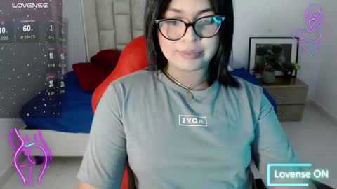 Snapshot of scarlette_mason_1 chatting on 12.18.25 KARLA online show from 12.18.25