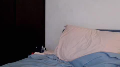 Snapshot of scarlettford chatting on 10.24.25 Scarlett online show from 10.24.25