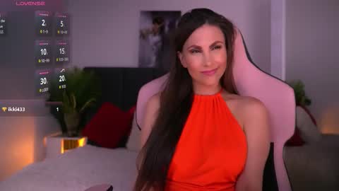 Snapshot of scarletthalls chatting on 02.08.26 scarletthalls online show from 02.08.26