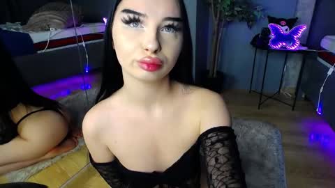 Snapshot of scarlettjakobs chatting on 02.10.26 scarlettjakobs online show from 02.10.26