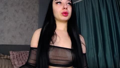 scarlettjakobs online show from 04.05.26