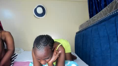 scarlettlust_dior44 online show from 03.17.26