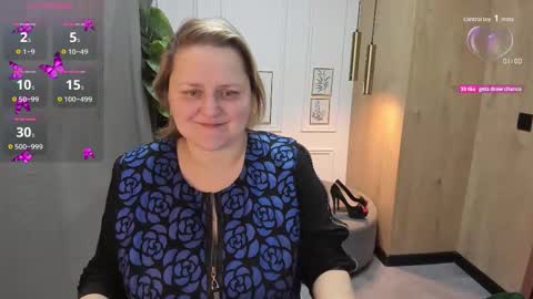 Scarlett online show from 12.01.25