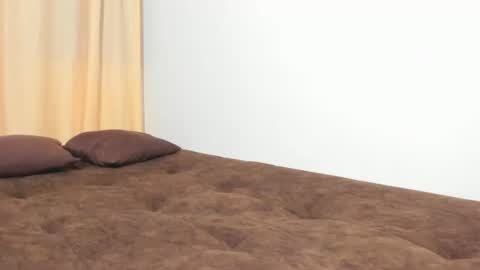 Snapshot of scenebrandy chatting on 02.17.26 scenebrandy online show from 02.17.26