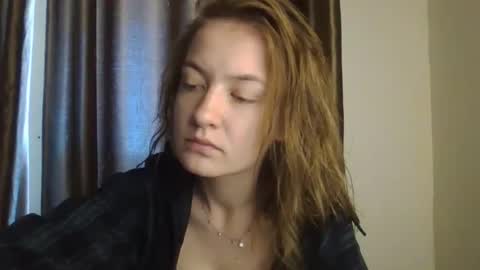 Snapshot of scented_elsa chatting on 04.24.26 Elsa online show from 04.24.26