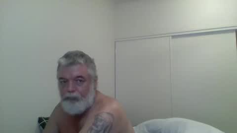 Snapshot of schooner73 chatting on 02.18.25 Schooner73 online show from 02.18.25