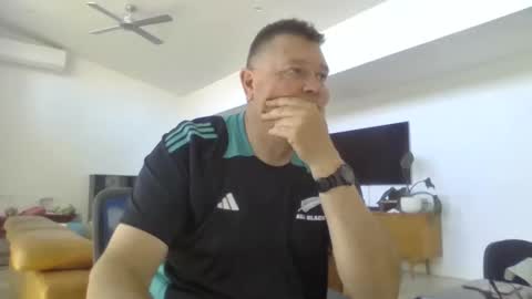 Snapshot of scoobs71 chatting on 02.01.26 Scoobs online show from 02.01.26