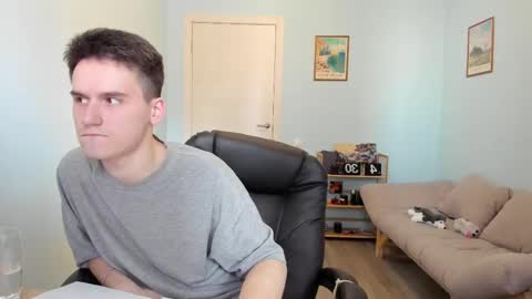 Thomas brunette and Alex blond online show from 02.23.25