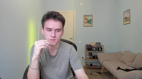 Thomas brunette and Alex blond online show from 03.03.25