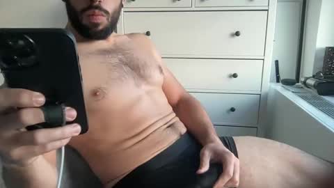 Snapshot of scootdub212 chatting on 12.27.24 scootdub212 online show from 12.27.24