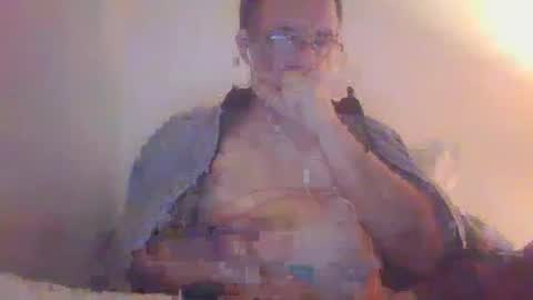 scotchwhieskie online show from 12.22.24