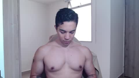 Twitter Scott brasher1 Instagram Camiloestuardo2 online show from 01.08.25