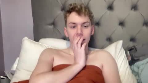 Snapshot of scottish_twink01 chatting on 01.20.25 danny online show from 01.20.25