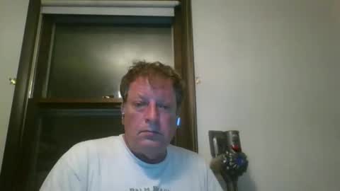 Snapshot of scottpbi52 chatting on 04.28.26 scottpbi52 online show from 04.28.26