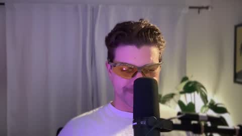 Snapshot of scottybeam chatting on 12.03.24 Scotty online show from 12.03.24