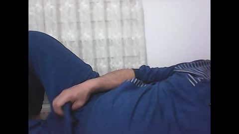 Snapshot of screw2 chatting on 12.04.24 Evren online show from 12.04.24