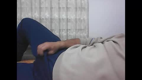 Snapshot of screw2 chatting on 12.15.24 Evren online show from 12.15.24