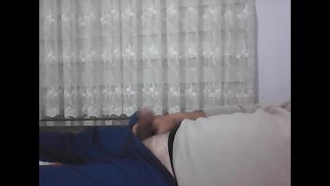 Snapshot of screw2 chatting on 12.29.24 Evren online show from 12.29.24