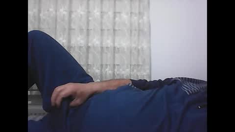 Snapshot of screw2 chatting on 02.05.25 Evren online show from 02.05.25