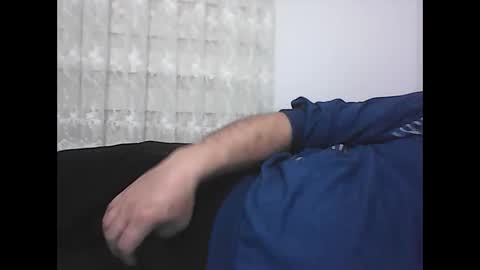 Snapshot of screw2 chatting on 02.09.25 Evren online show from 02.09.25