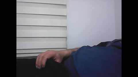 Snapshot of screw2 chatting on 02.14.25 Evren online show from 02.14.25