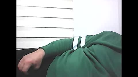 Snapshot of screw2 chatting on 03.01.25 Evren online show from 03.01.25