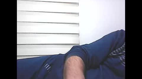 Snapshot of screw2 chatting on 03.05.25 Evren online show from 03.05.25