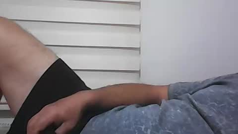 Snapshot of screw2 chatting on 10.20.25 Evren online show from 10.20.25