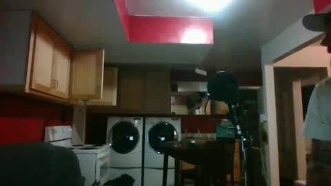 screwnutandbolte online show from 12.16.25