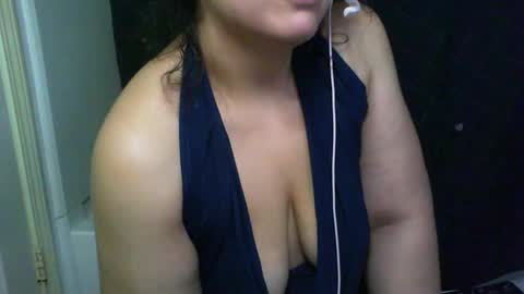 Danni online show from 10.25.25