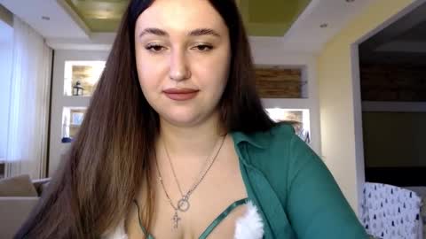 Elizabeth  online show from 12.31.24