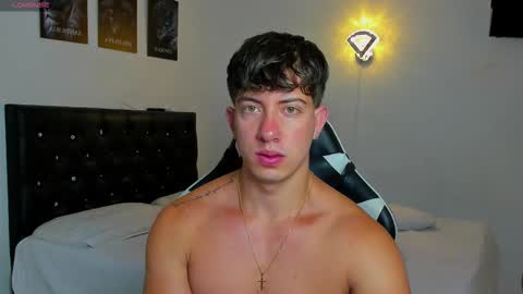 Snapshot of sean_brownx chatting on 03.17.26 Sean online show from 03.17.26