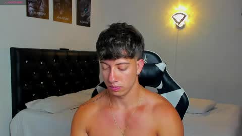 Snapshot of sean_brownx chatting on 04.01.26 Sean online show from 04.01.26