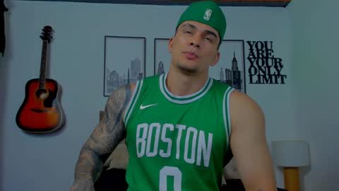 Sean Carrera online show from 01.10.25