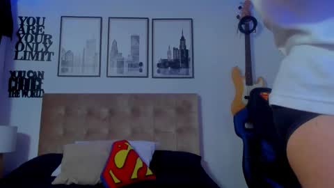 Sean Carrera online show from 11.12.25