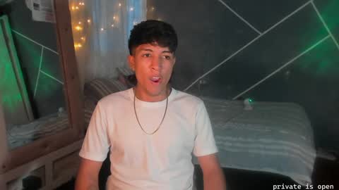 Snapshot of sean_scoth2 chatting on 12.13.24 Sean Scoth online show from 12.13.24