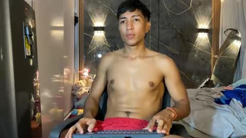 Snapshot of sean_scoth2 chatting on 02.10.26 Sean Scoth online show from 02.10.26