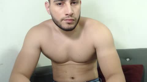 seank_noszka online show from 11.10.25