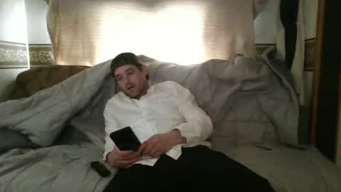 Snapshot of seansonls chatting on 12.01.25 seansonls online show from 12.01.25