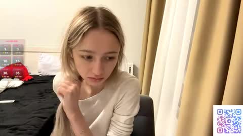 Snapshot of seasonhamiss chatting on 05.01.26 Kate online show from 05.01.26