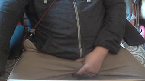 Snapshot of seathrough chatting on 12.19.25 Falco J online show from 12.19.25