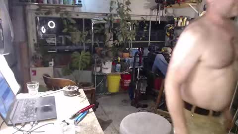 Seattlemanwhore online show from 10.18.25