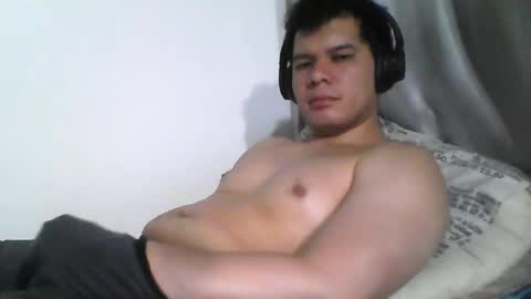 Snapshot of seb5759 chatting on 05.23.26 seb5759 online show from 05.23.26