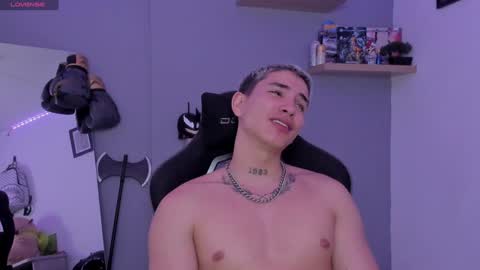 Sebastin online show from 01.11.25