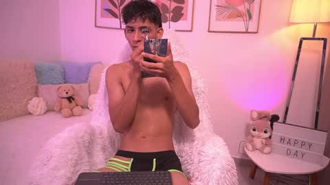 Sebastian Alvarez online show from 02.05.26