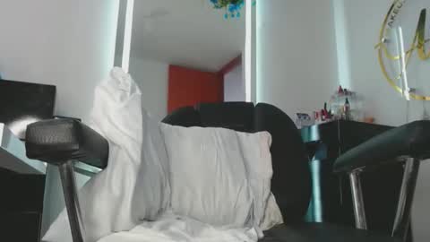 Snapshot of sebas_diaz_ chatting on 04.29.26 online show from 04.29.26