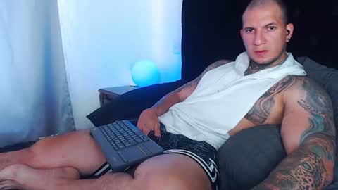 Snapshot of sebastian_muss chatting on 07.30.26 Sebastian online show from 07.30.26