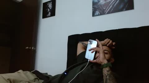 Snapshot of sebastiano_97 chatting on 12.25.24 Sebastiano online show from 12.25.24